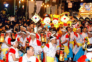 大学路に来た日本の伝統祭り 日韓交流おまつり が盛況 Joongang