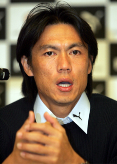 サッカー u21代表韓日戦の指揮官 洪明甫の格別な日本縁 Joongang Ilbo 中央日報 サッカー u21代表韓日戦の指揮官 洪明甫の格別な日本縁 Joongang Ilbo 中央日報