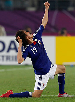 アジアカップ豪州戦で決勝ゴールを決めて日本代表チームを優勝に導いた李忠成（２６・広島）。