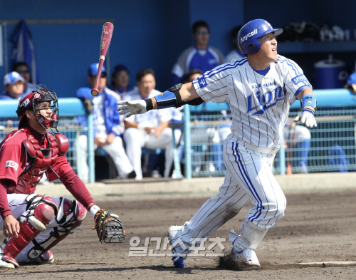 韓日戦の練習試が合計２８試合行われ、韓国プロ球団は１４勝１０敗４分けの成績だった。 