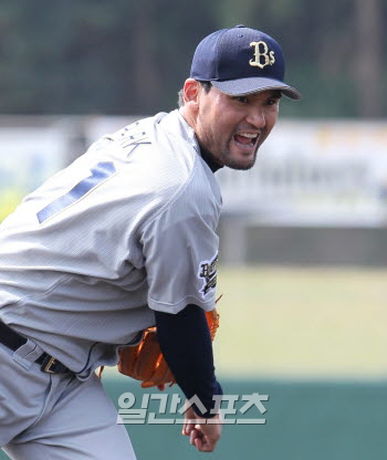 オープン戦２試合目の登板で無失点の好投を見せた朴賛浩（パク・チャンホ、３８、オリックス）。