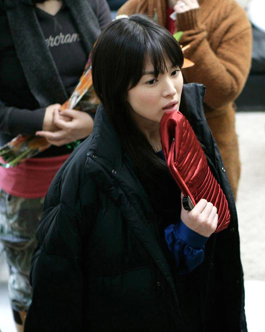 撮影場で撮られたと推定される女優ソン・へギョの姿（写真＝インターネット掲示板）。