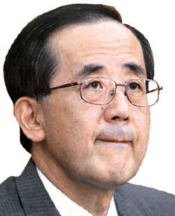 日本銀行総裁の白川方明氏。