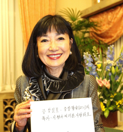 韓国で映画を製作しているとされる、鳩山由紀夫前首相夫人の鳩山幸（６９）さん。