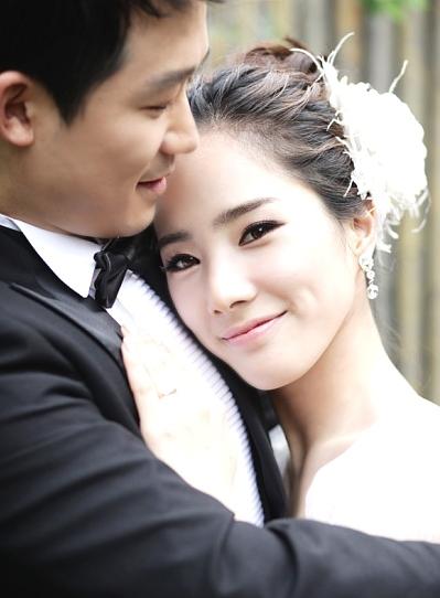 ｋａｒａ元メンバーのキム ソンヒが結婚 Joongang Ilbo 中央日報