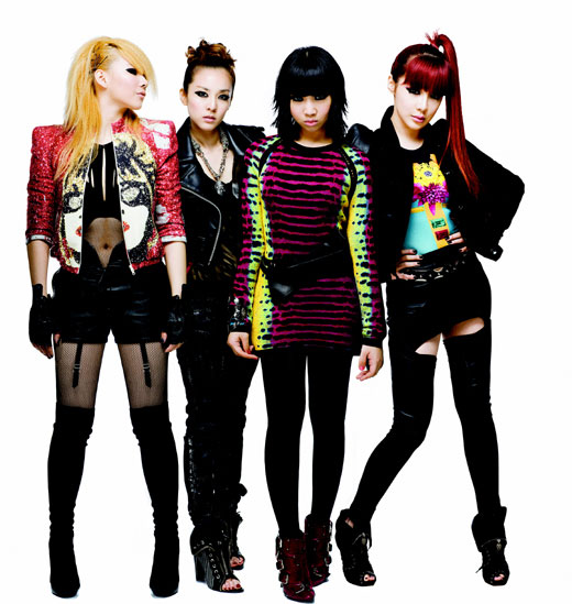 タイ・バンコクで初の単独コンサートを開くことになった２ＮＥ１（トゥエニィワン）。