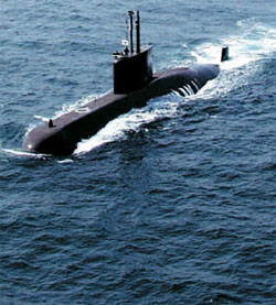 韓国潜水艦戦力の主力「李阡（イチョン）」（１２００トン、２０９級）