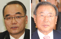 朴宰完（パク・ジェワン）企画財政部長官（左）と韓日経済協会の趙錫來（チョ・ソクレ）会長。