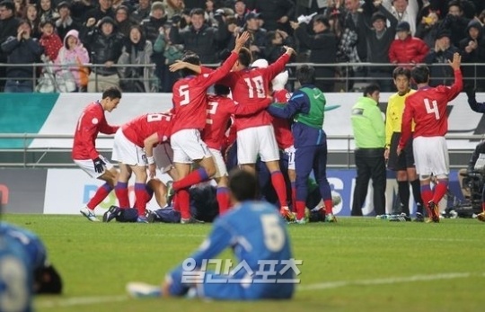 ２９日のクウェート戦で２－０で勝利したＷ杯韓国サッカー代表。