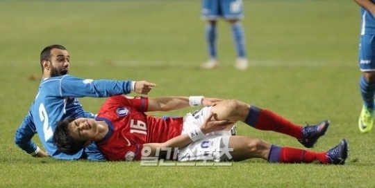 サッカー 韓国代表の奇が筋肉痛 スコットランドｆａカップ８強戦欠場 Joongang Ilbo 中央日報