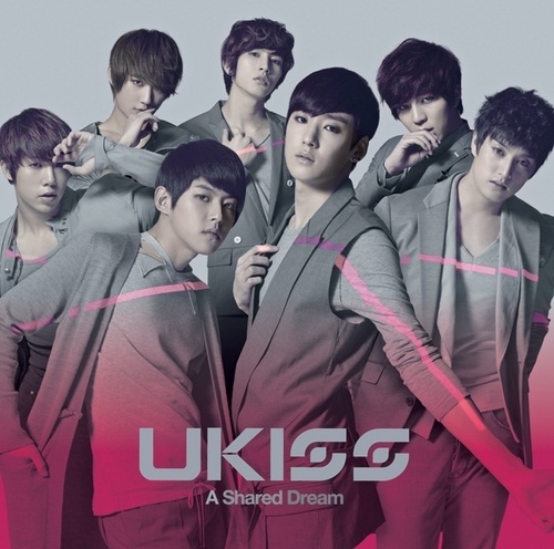 グループのＵ－ＫＩＳＳ（ユーキス）。