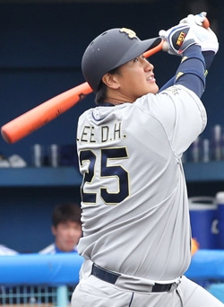 李大浩（イ・デホ、３０、オリックス）。