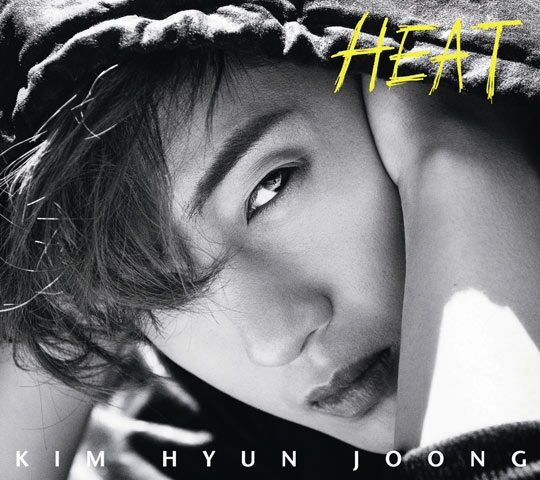 キム・ヒョンジュンの新しい日本シングルアルバム「ＨＥＡＴ」のジャケットイメージ（写真提供＝キーイースト）。
