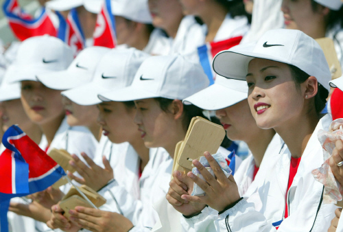 ２００２年釜山（プサン）アジア競技大会での北朝鮮応援団。