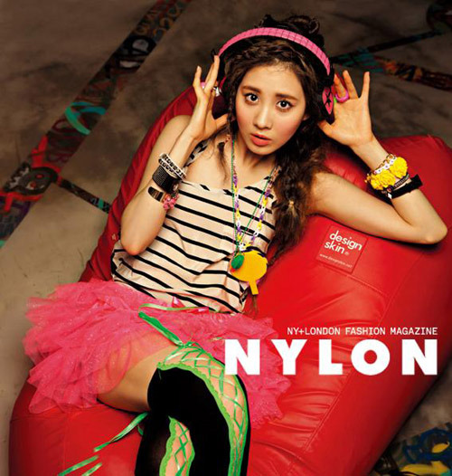 ファッション誌「ＮＹＬＯＮ（ナイロン）」８月号のグラビアに登場した少女時代のソヒョン。