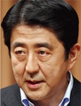 安倍晋三自民党総裁。