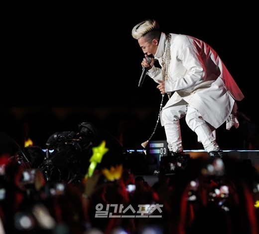 ＢＩＧＢＡＮＧのＧ－ＤＲＡＧＯＮ