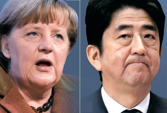 メルケル独首相（左）と安倍日本首相。