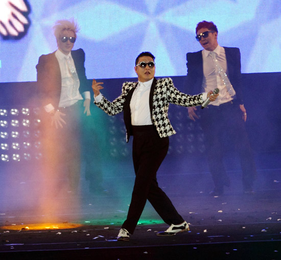 歌手のＰＳＹ（サイ、写真＝中央フォト）。