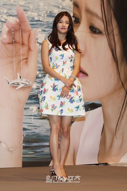 ２１日、ドラマ『鮫』の制作発表会が行われたコンベンションセンター「コンベンション・ディアマン」に登場した女優のナム・ボラ。
