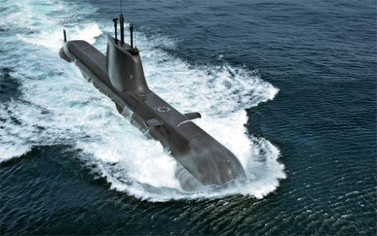 ４日に公開された韓国海軍が１８００トン規模の２１４級潜水艦「安重根（アン・ジュングン）」の航海写真。（写真＝韓国海軍）
