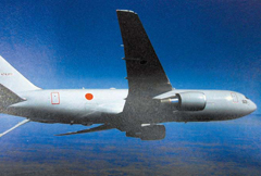 日本が保有する空中給油機のＫＣ－７６７Ｊ。４機が運用中で今後４機を追加導入する。