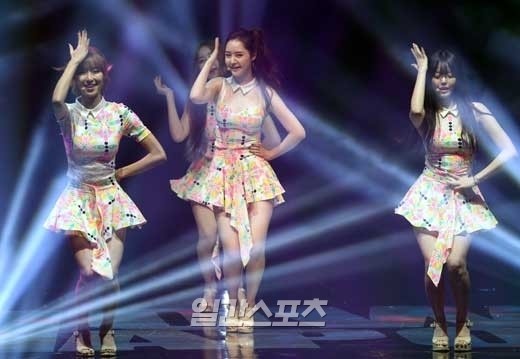 ＷＡＰＯＰコンサートで公演するＤａｌ★ｓｈａｂｅｔ。