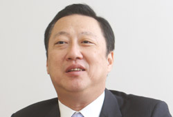パク・ヨンマン（５８）大韓商工会議所会長