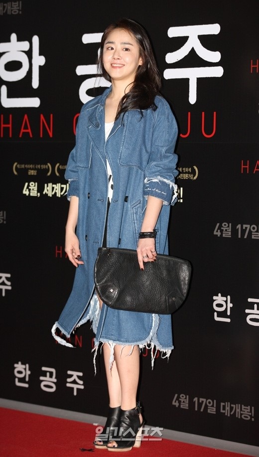 ２日、ソウル往十里（ワンシムニ）ＣＧＶで開かれた映画『ハン・ゴンジュ』ＶＩＰ試写会に登場した女優のムン・グニョン。