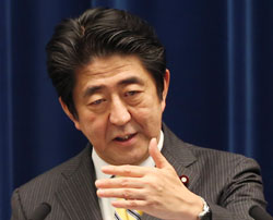 安倍晋三首相