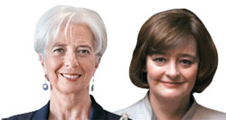 クリスティーヌ・ラガルド国際通貨基金（ＩＭＦ）総裁（写真左）、シェリー・ブレア（トニー・ブレア元英国首相夫人）