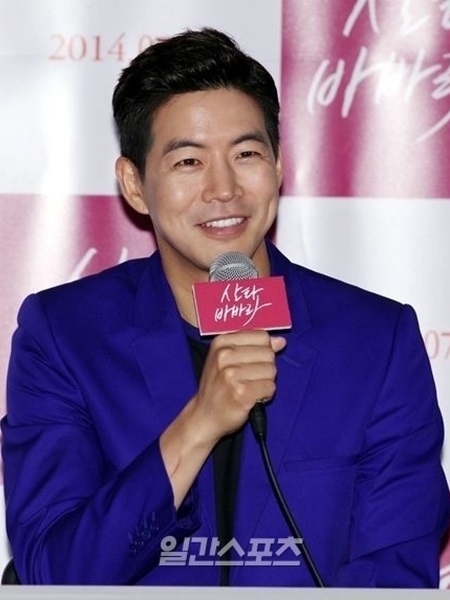 俳優のイ・サンユン
