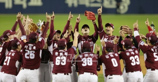 野球＞ネクセンが韓国シリーズへ | Joongang Ilbo | 中央日報