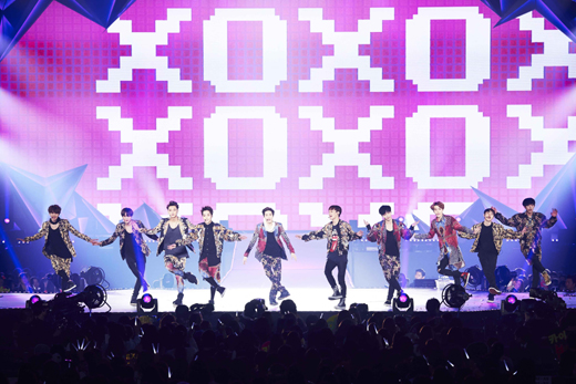 ＥＸＯの東京単独コンサート「ＥＸＯ　ＦＲＯＭ．ＥＸＯＰＬＡＮＥＴ＃１－ＴＨＥ　ＬＯＳＴ　ＰＬＡＮＥＴ－ｉｎ　ＴＯＫＹＯ」の様子