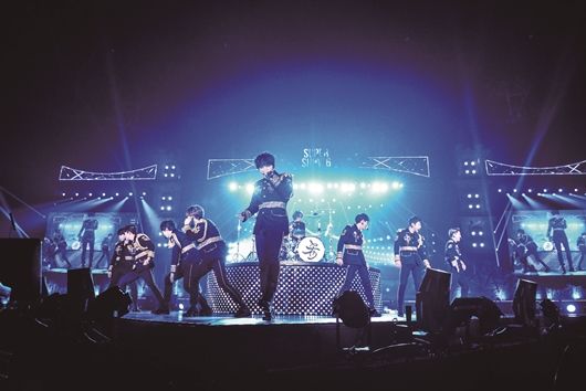 ５～７日の３日間、京セラドーム大阪で行われたＳＵＰＥＲ　ＪＵＮＩＯＲの「ＳＵＰＥＲ　ＪＵＮＩＯＲ　ＷＯＲＬＤ　ＴＯＵＲ　“ＳＵＰＥＲ　ＳＨＯＷ　６”　ＩＮ　ＯＳＡＫＡ」の様子。