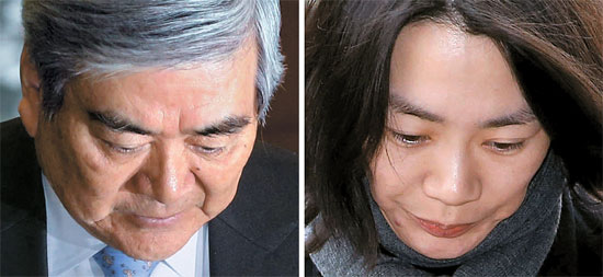趙亮鎬（チョ・ヤンホ）大韓航空会長（左）と趙顕娥（チョ・ヒョンア）前大韓航空副社長（右）