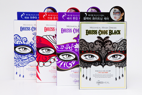 コスメ界ではゴージャスな仮面がプリントされたマスクパックを発売するところも（｢ＭＥＤＩＨＥＡＬ（メディヒール）｣、各３、０００～４、０００ウォン）。今後も仮面がテーマのニューフェイスが続々登場するかもしれません。