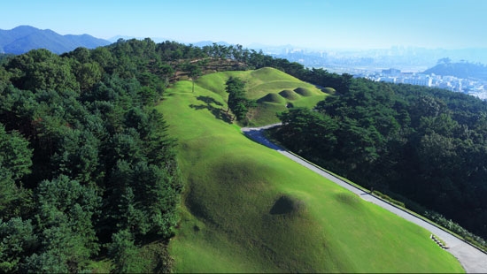 忠清南道公州の松山里古墳群