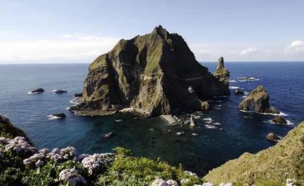 独島（写真＝独島サイトホームページ）