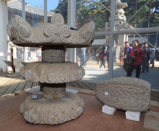 仮組立された釈迦塔の相輪部（写真＝文化財庁）