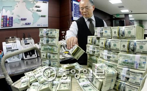 韓国の10月の外貨準備高は3696億ドル…2カ月連続増・世界7位