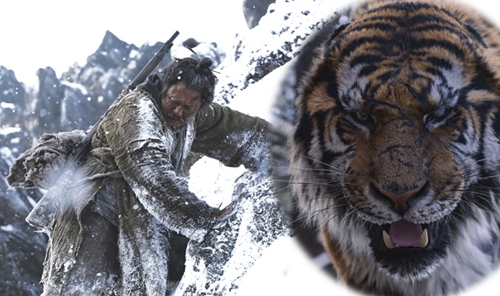 映画『大虎（デホ）』は、日帝強制占領期間に朝鮮最高の猟師チョン・マンドク（チェ・ミンシク扮）と交わる朝鮮最後の虎をコンピュータグラフィックスで細やかに描き出した。（写真＝ＣＪＥ＆Ｍ、ＮＥＷ）