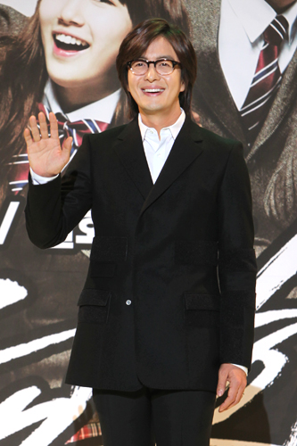 ｎｏｗ ソウル ハワイで新婚生活 スターカップルたちの結婚後は Joongang Ilbo 中央日報