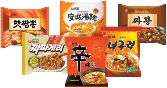 農心は昨年韓国のインスタントラーメン市場トップ１０に「辛ラーメン」「安城湯麺」「ノグリ」「チャパゲティ」などを含め７製品が入った。（写真＝農心）