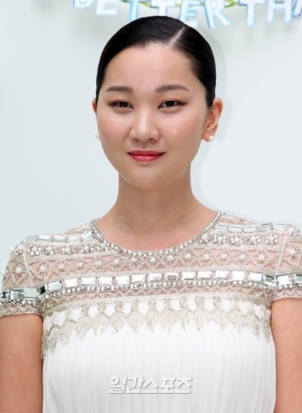 韓国トップモデルのチャン ユンジュ 結婚１年で妊娠 来年初め出産 Joongang Ilbo 中央日報