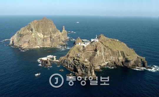韓国与野党の国会議員 光復節に独島訪問 日本は反発 Joongang Ilbo 中央日報