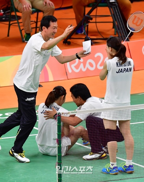 五輪バドミントン 日本史上初の金メダル 韓国人監督 選手たち よくやった Joongang Ilbo 中央日報