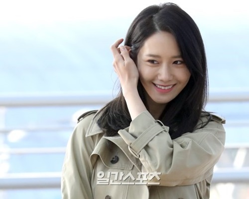 少女時代ユナ 清らかな美しさが際立つ微笑み Joongang Ilbo 中央日報
