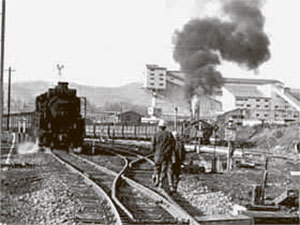 １９８０年代まで炭鉱都市で有名だった夕張市の鉱山はすべて閉山した。（写真＝ｄｏｓａｎｋｏホームページ）