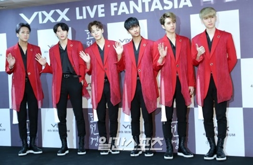 ボーイズグループのＶＩＸＸ